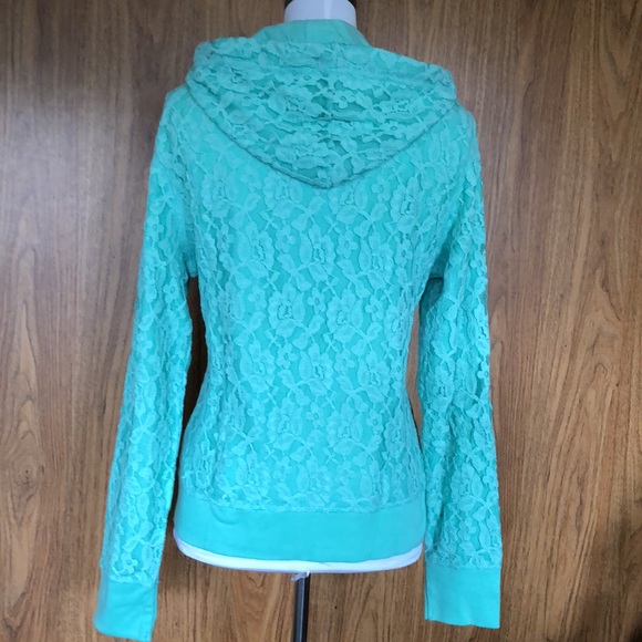 100% cotton Spring color jacket; size Large - Picture 2 of 2